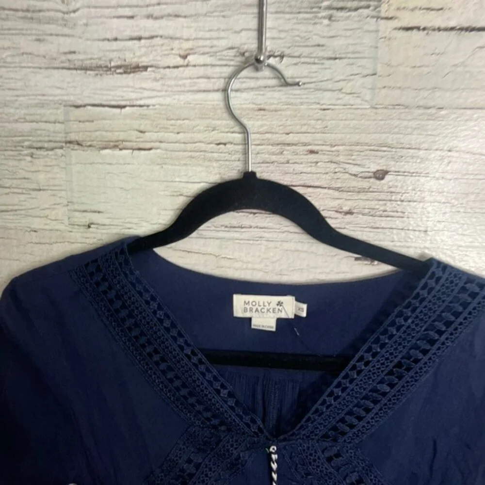 Molly Bracken Navy Blouse with Lace Detail size xs - Picture 3 of 7